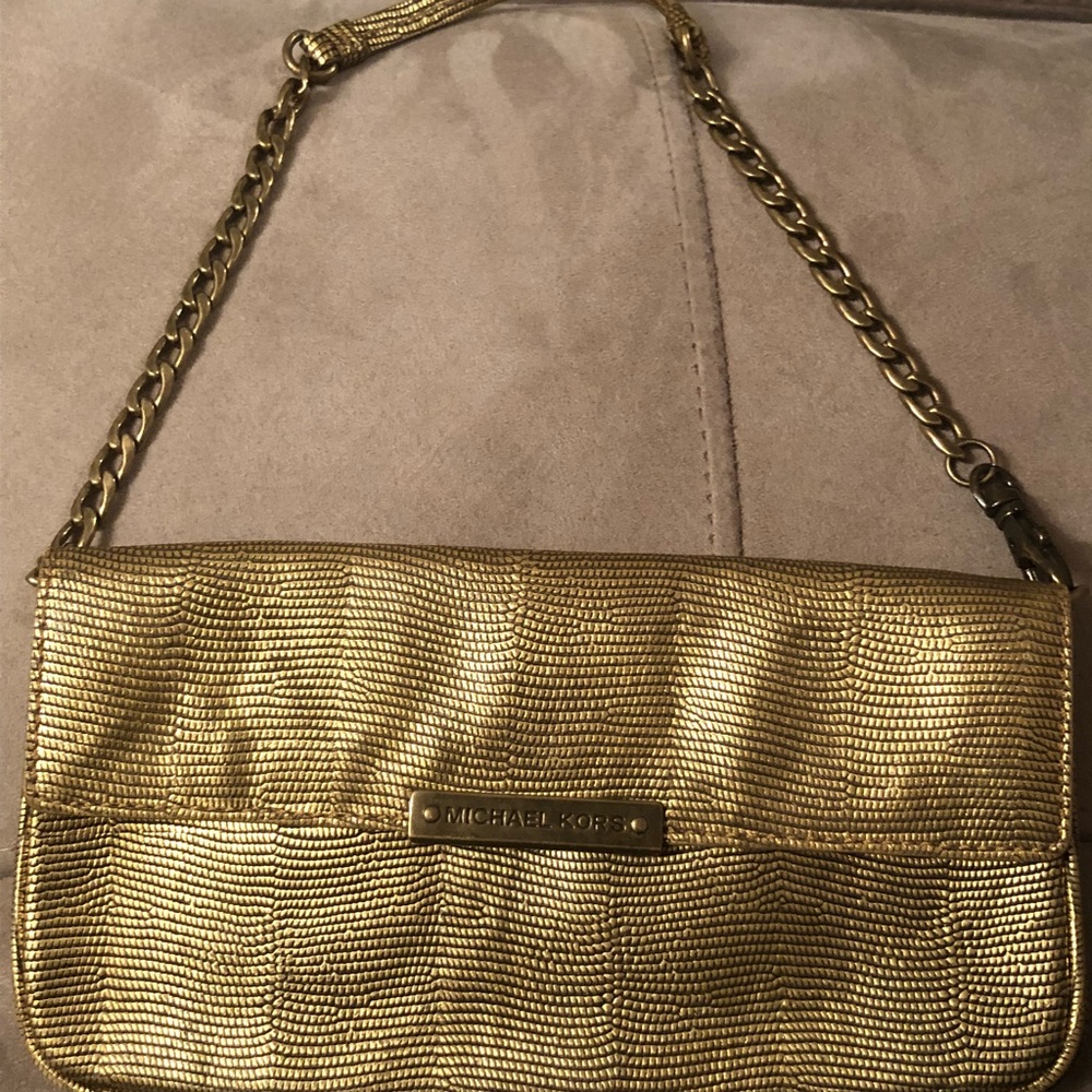 Micheal Kors mini clutch with chain - Picture 1 of 3
